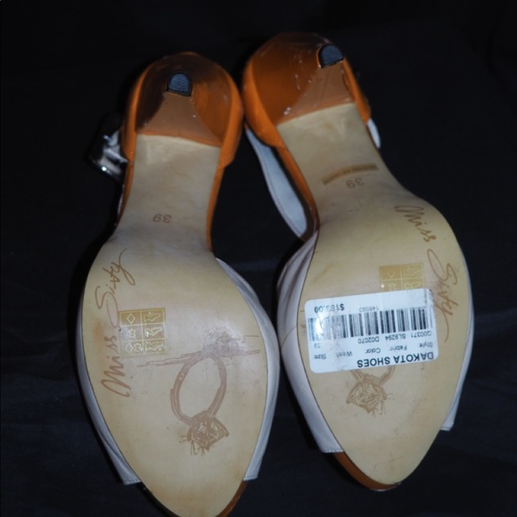 Shoes - Picture 5 of 5